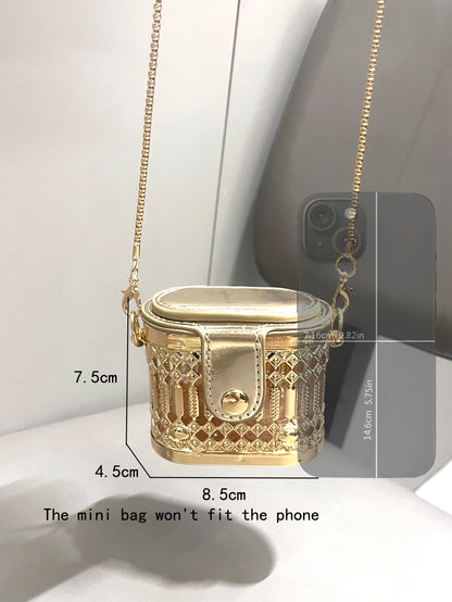 Golden Mini Designer Clutch – Luxury Metal Shoulder Bag for Parties & Evenings