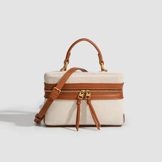 Designer Canvas Purse – Sleek, Lightweight & Everyday Fresh