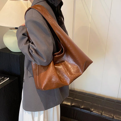 LEFTSIDE PU Shoulder Hobo