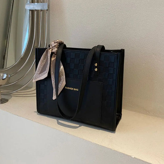 Korean Style Tote – Trendy Print & Luxury Design