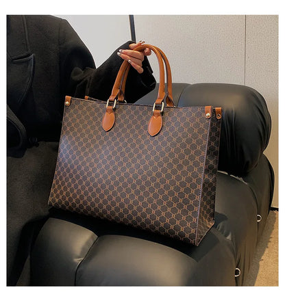 Large-Capacity Commuter Bag – Timeless, Trendy & Practical