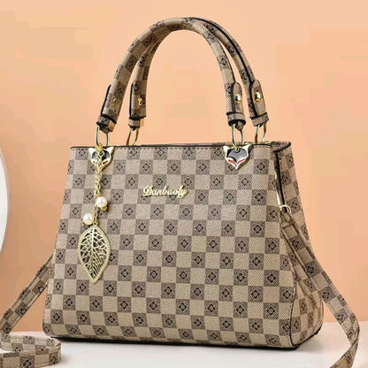 Luxury Designer Shoulder Bag – Fashionable Crossbody Handbag for Women
