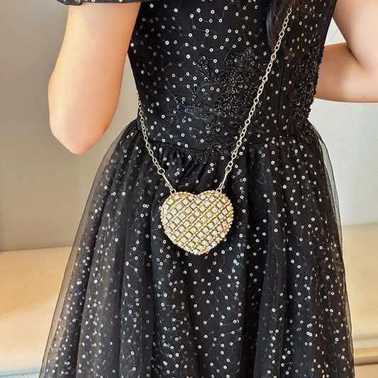 Luxury Heart-Shaped Diamond Bag – Mini Designer Shoulder Clutch for Banquets & Events