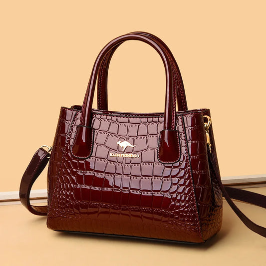Versatile Spacious Everyday Tote for Women
