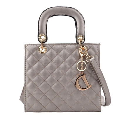 Luxury Chain Tote – Trendy Quilted Design & Versatile Carry