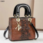 Large-Capacity Shoulder Bag – Patterned Crossbody & Bucket Handbag for Women