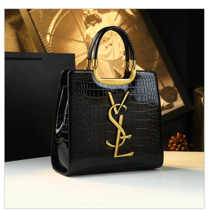 Luxury Crocodile Shoulder Bag – Chic, Seasonal & Sophisticated