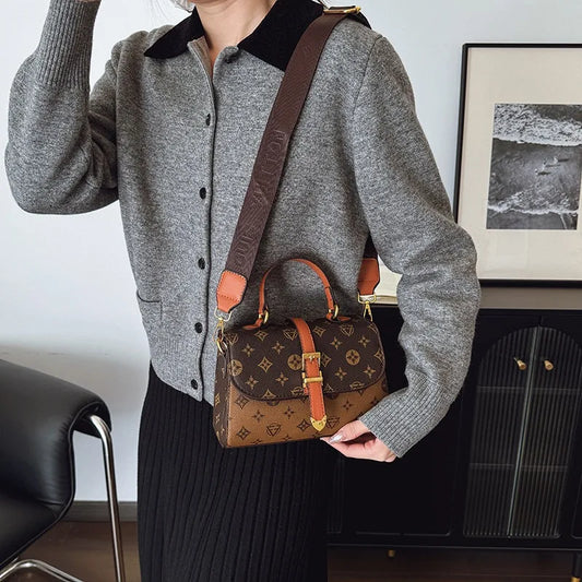 Retro Fashion Crossbody – High-End Small Square Shoulder & Handheld Bag for Women