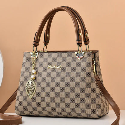 Luxury Designer Shoulder Bag – Fashionable Crossbody Handbag for Women